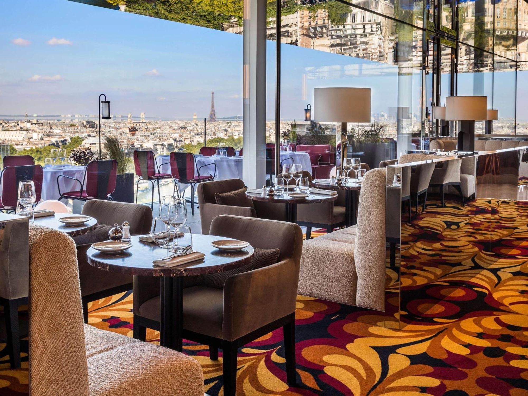 So/ Paris Hotel Kültér fotó Restaurant Le Ciel
